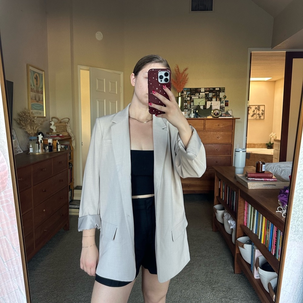 Barely Worn Abercrombie & Fitch Oversized Women's Beige Blazer